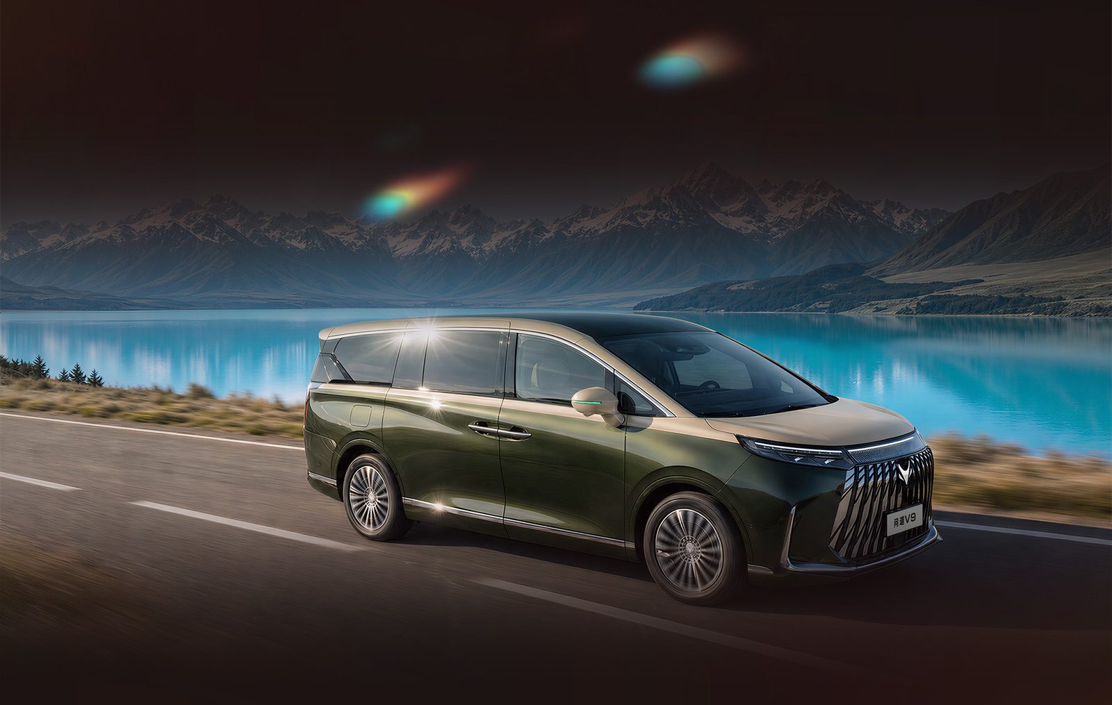 Arcfox Wendao V9 2026 — экстерьер, front 3q road, рынок internal_mvp