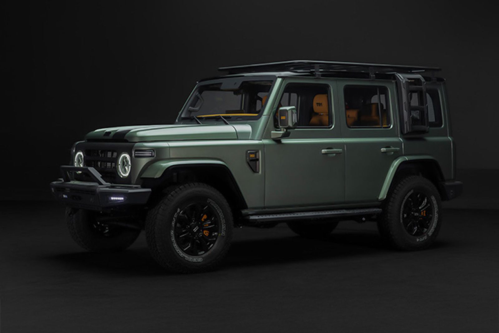 BAW 212 T01 PHEV 2026 — экстерьер, front side 3q, рынок China/import