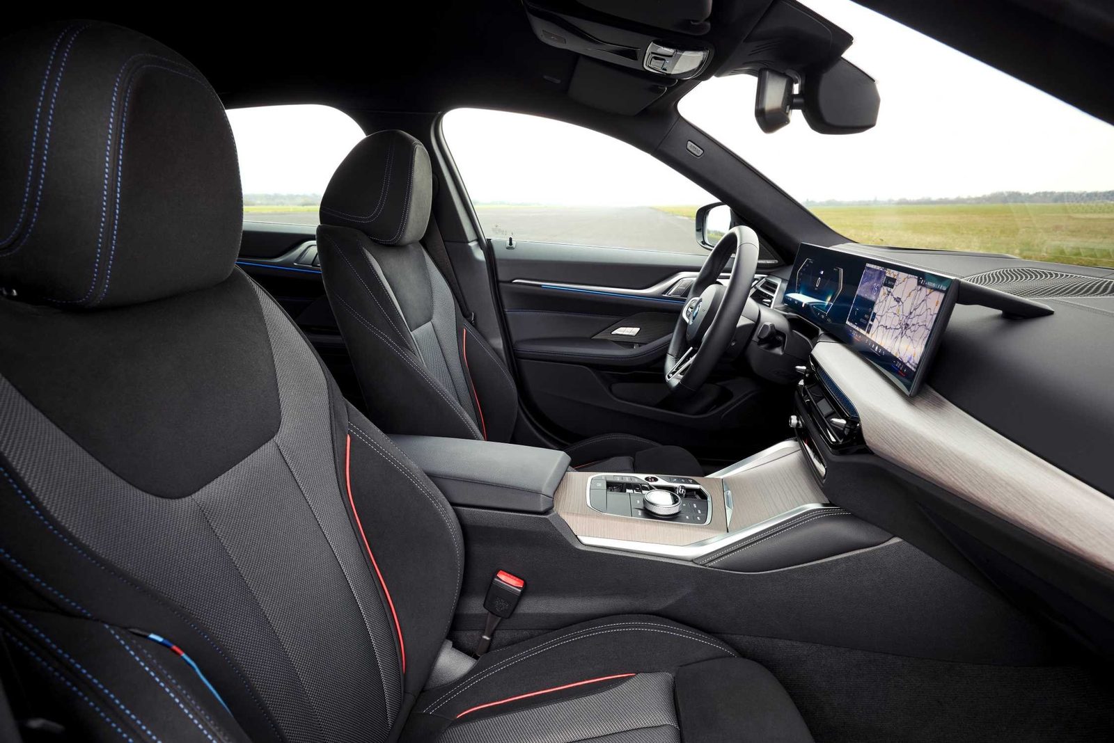 BMW i4 Global 2021 — интерьер, front cabin, рынок Global / EV Query only