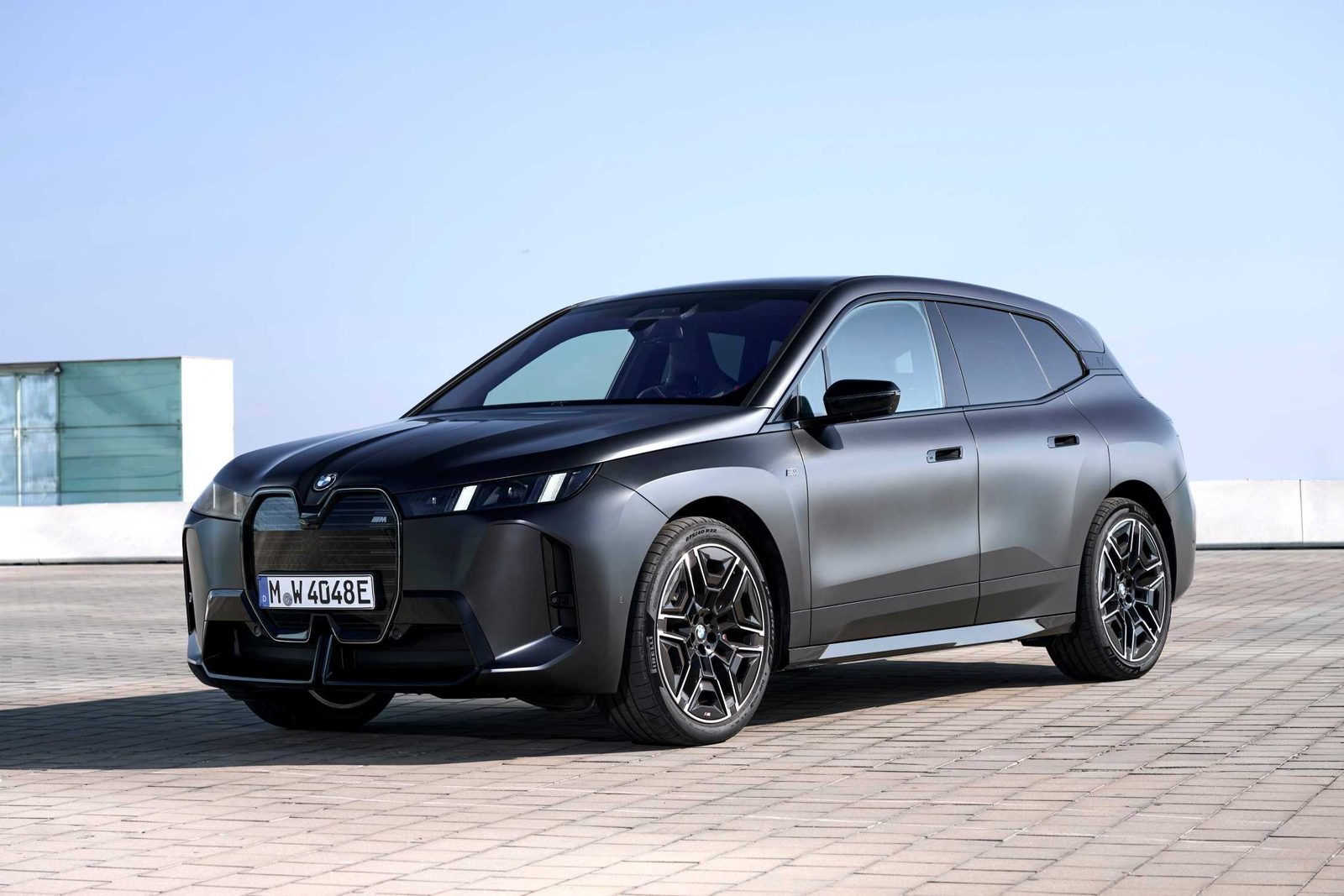BMW iX Global 2021 — экстерьер, вид сбоку, рынок Global / EV Query only