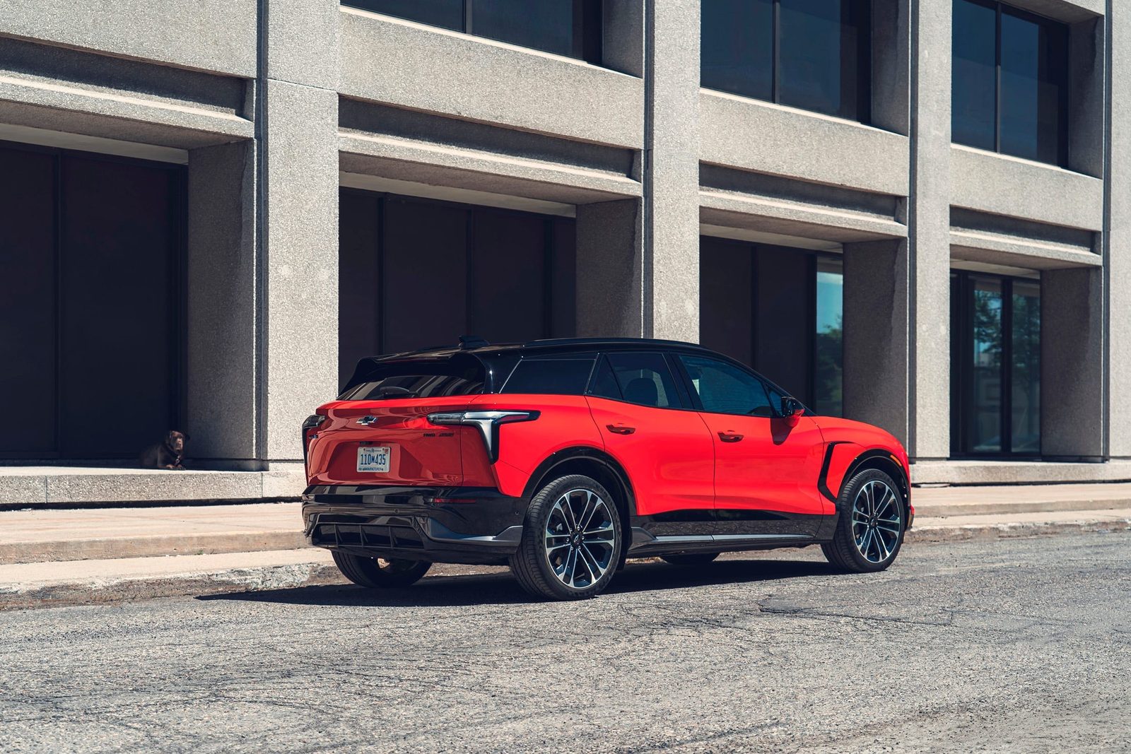 Chevrolet Blazer EV 2025 — экстерьер, rear 3q static, рынок US