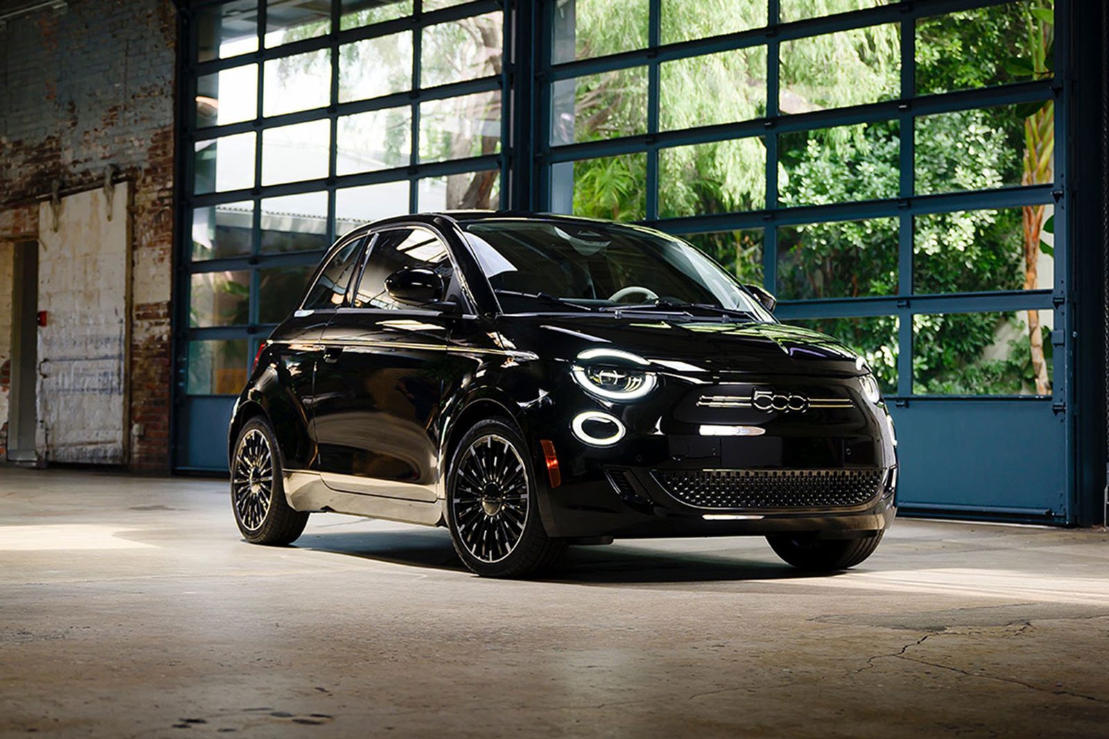 Fiat 500e 2020 — экстерьер, вид сбоку, рынок internal_mvp