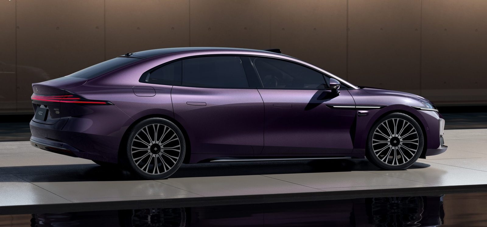 GAC Aion Hyptec A800 2026 — экстерьер, вид спереди 3/4, рынок internal_mvp