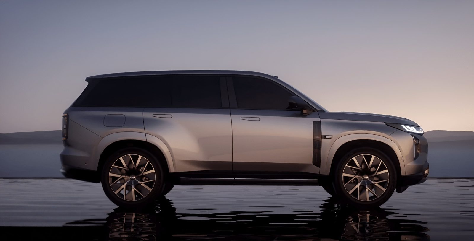 GAC Trumpchi Xiangwang S7 PHEV 2025 — экстерьер, вид сбоку, рынок China/editorial model-specific reference