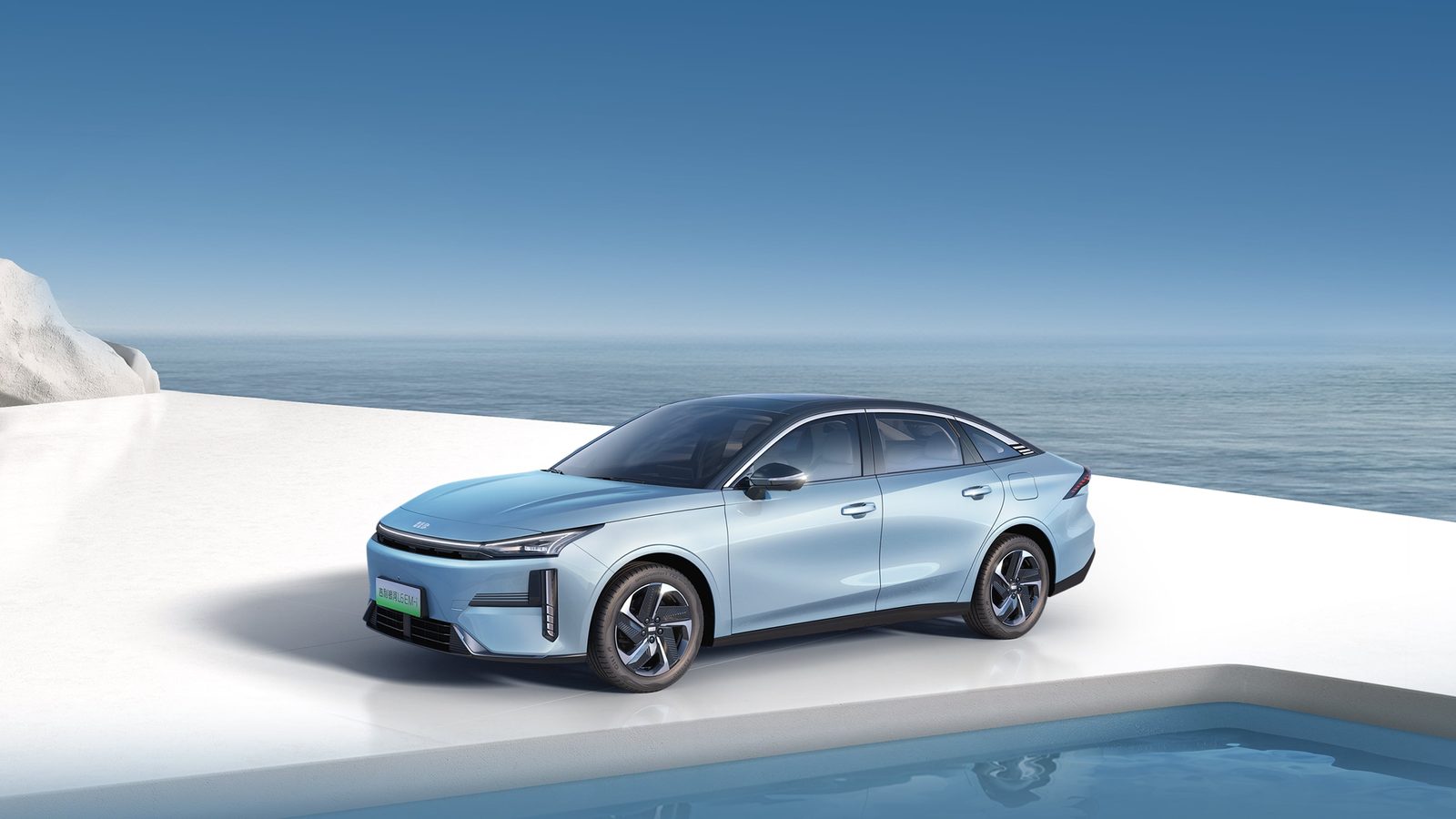 Geely Galaxy L6 EM-i — фото модели