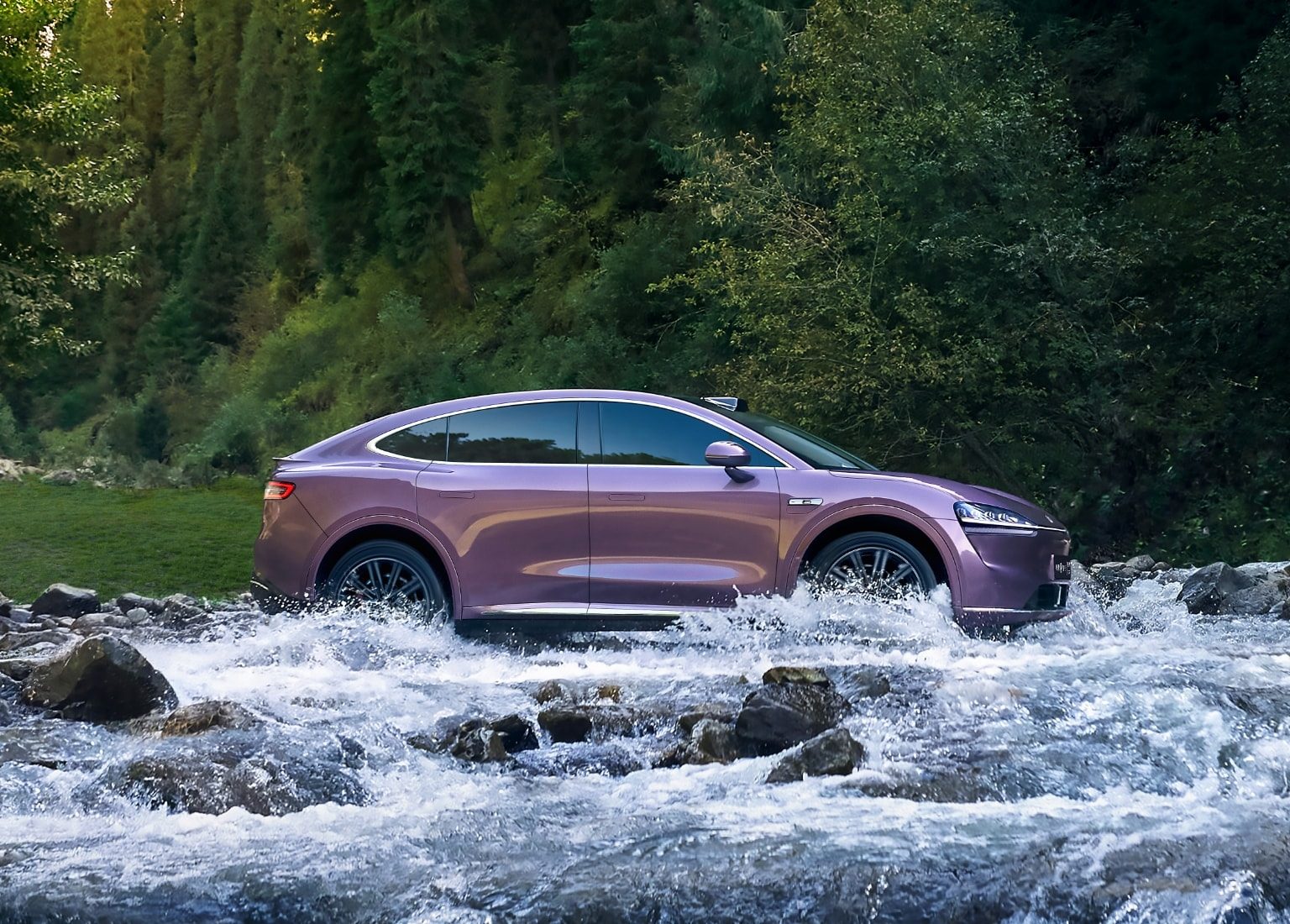 HIMA Luxeed R7 EV 2026 — экстерьер, offroad side, рынок China