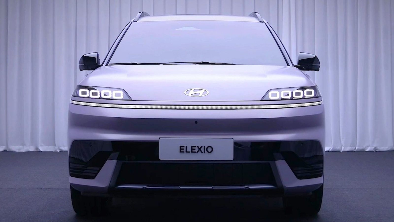 Hyundai Elexio / EO Yeo