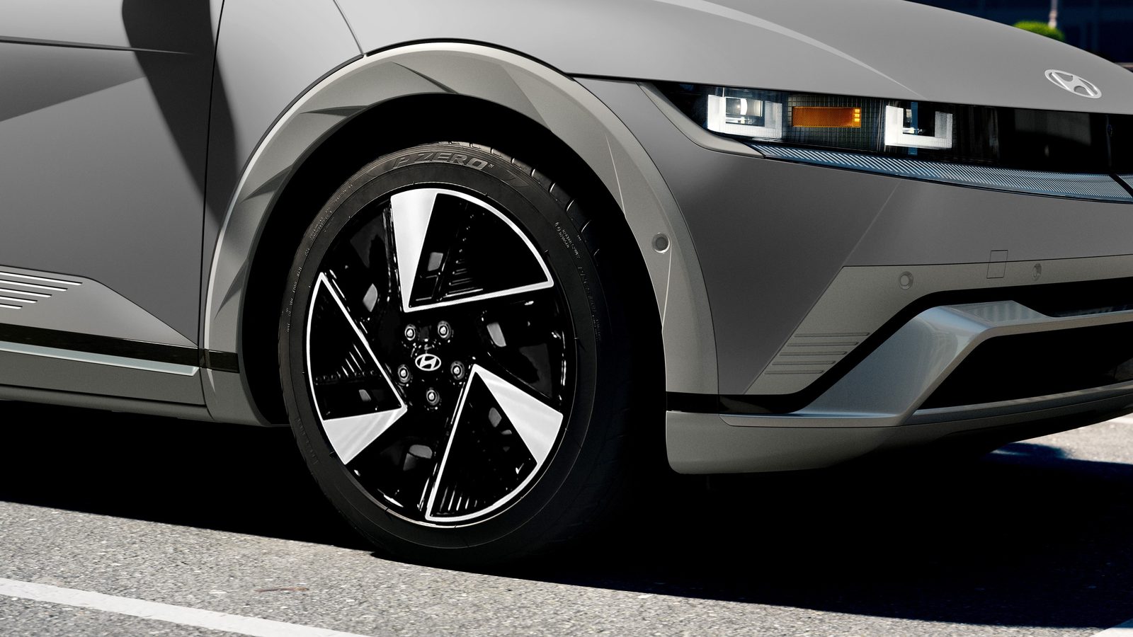 Hyundai IONIQ 5 2021 — экстерьер, wheel detail, рынок internal_mvp