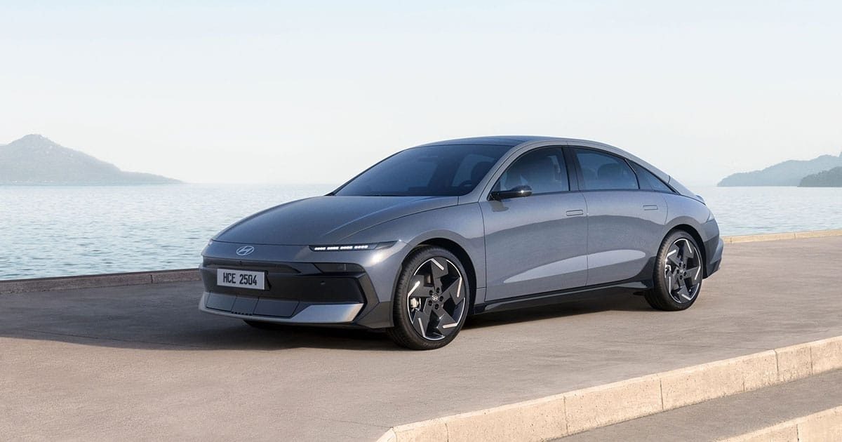 Hyundai IONIQ 6 2022 — главное фото модели, экстерьер, вид спереди 3/4, рынок Global / EV Query only