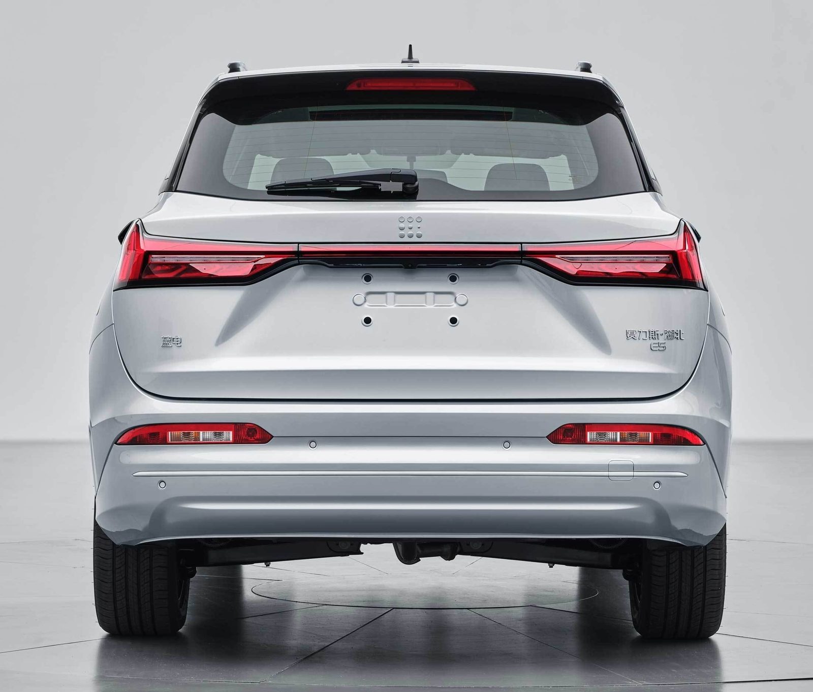 Landian E5 Plus PHEV 2026 — экстерьер, вид сзади, рынок China
