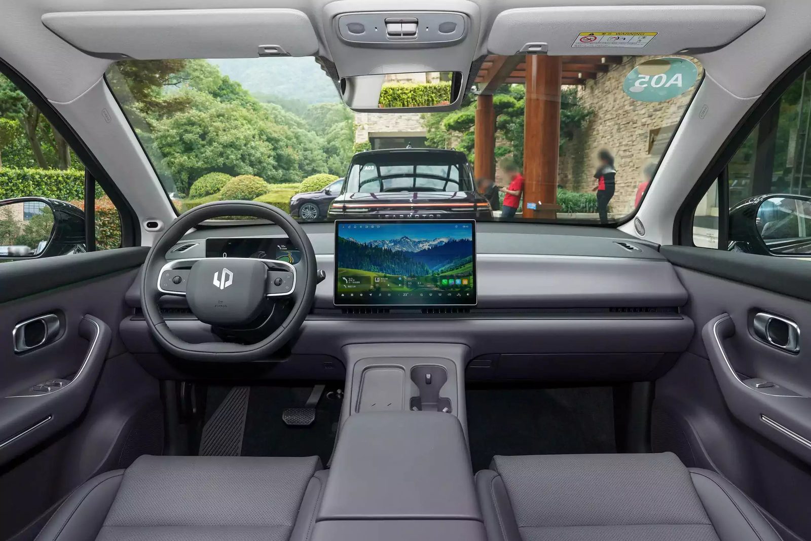 Leapmotor C16 EREV 2025 — интерьер, передняя панель, рынок internal_mvp