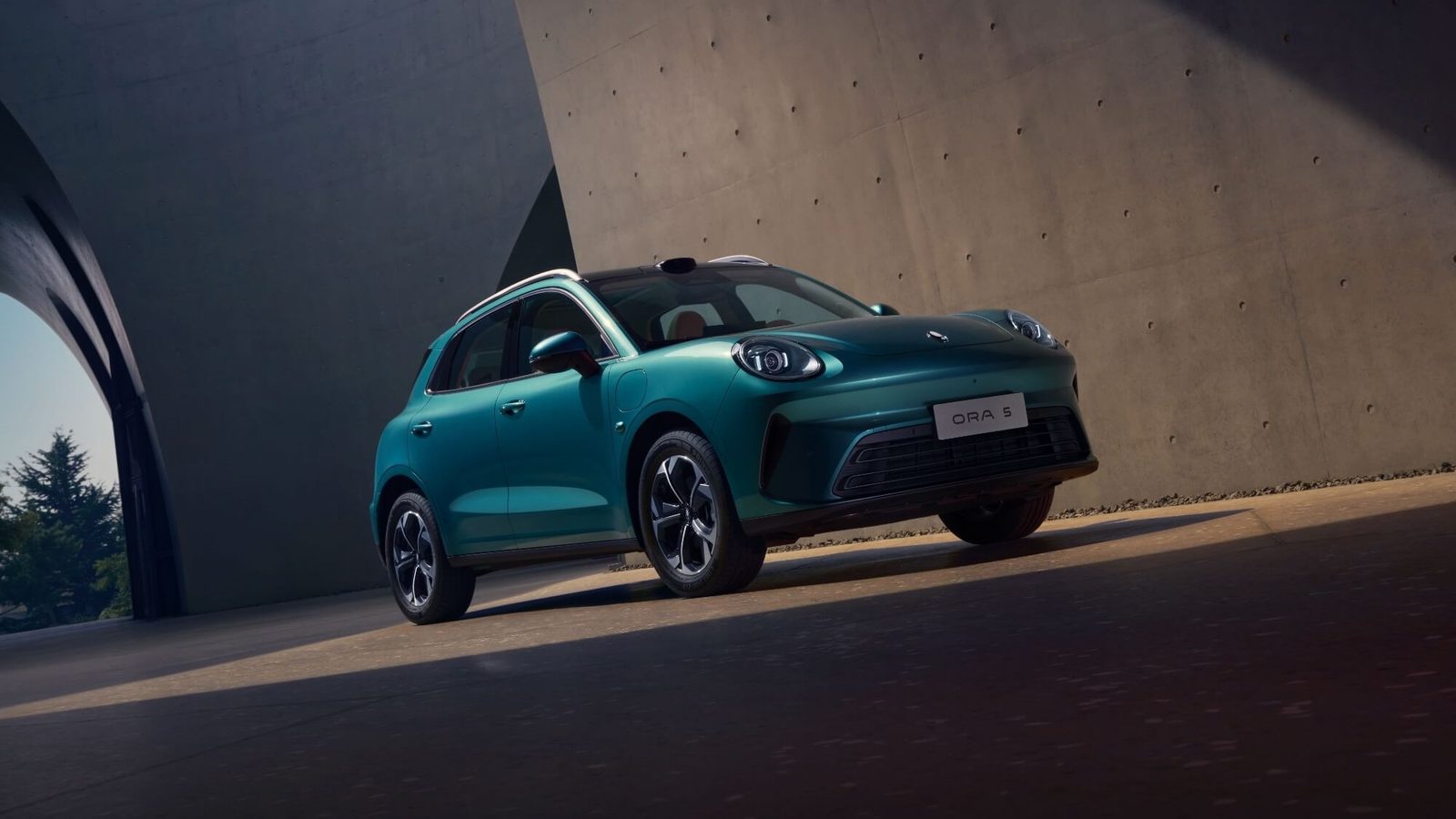 Ora 5 EV 2025 — экстерьер, вид спереди 3/4, рынок CN