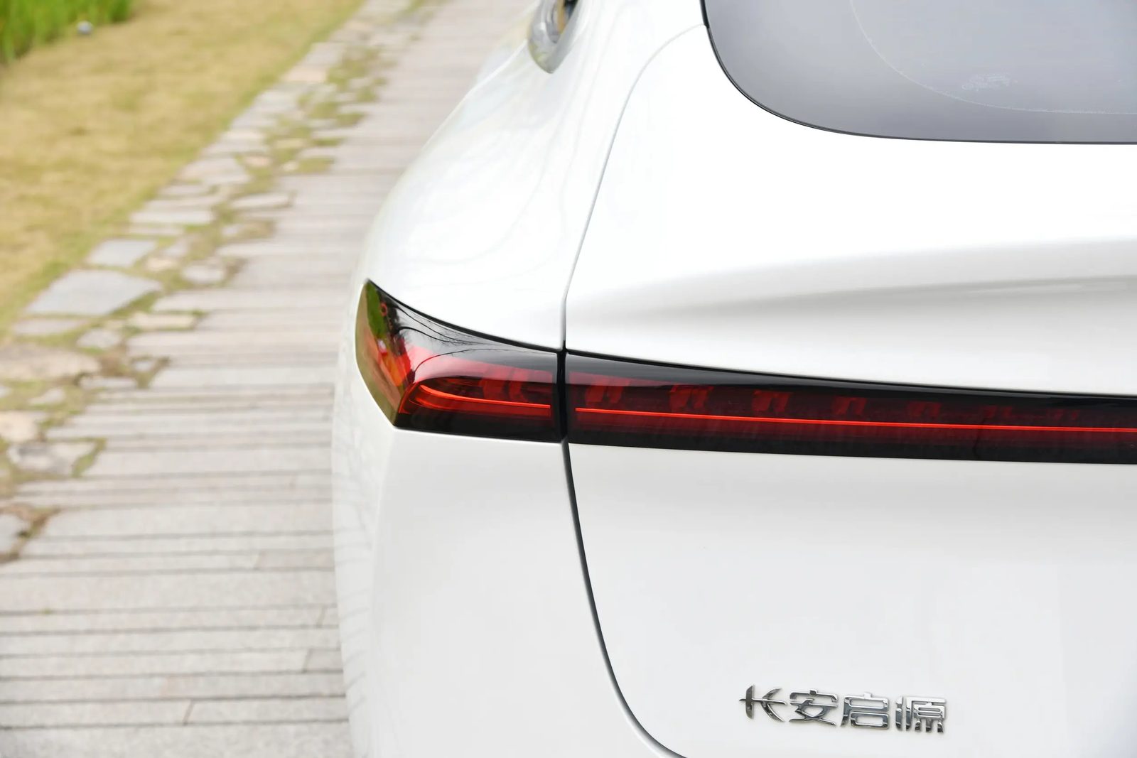 Qiyuan A07 EREV 2025 — экстерьер, taillight detail, рынок internal_mvp