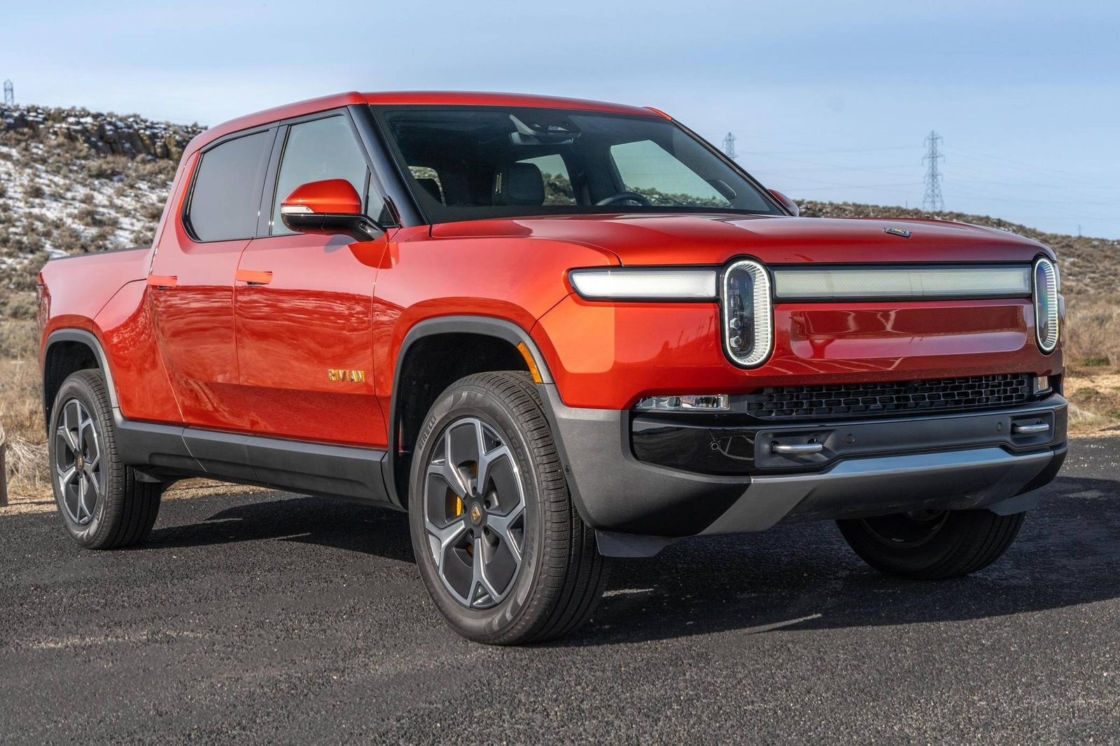 Rivian R1T 2022 — экстерьер, вид сбоку, рынок internal_mvp