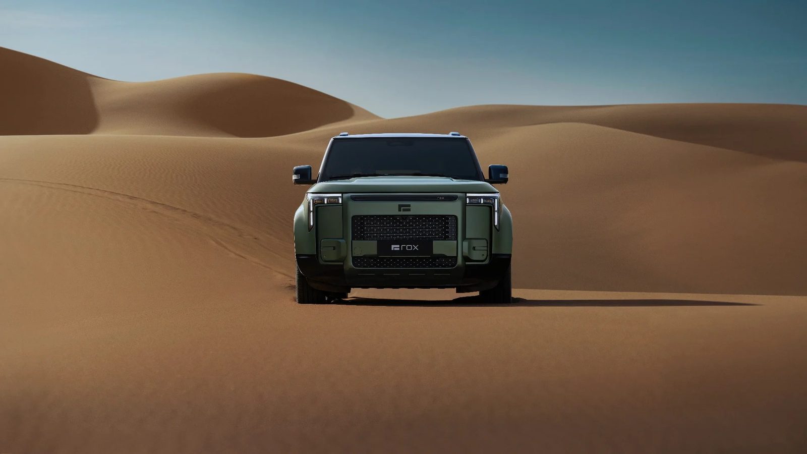 Rox Motor ADAMAS 2026 — экстерьер, desert front, рынок internal_mvp