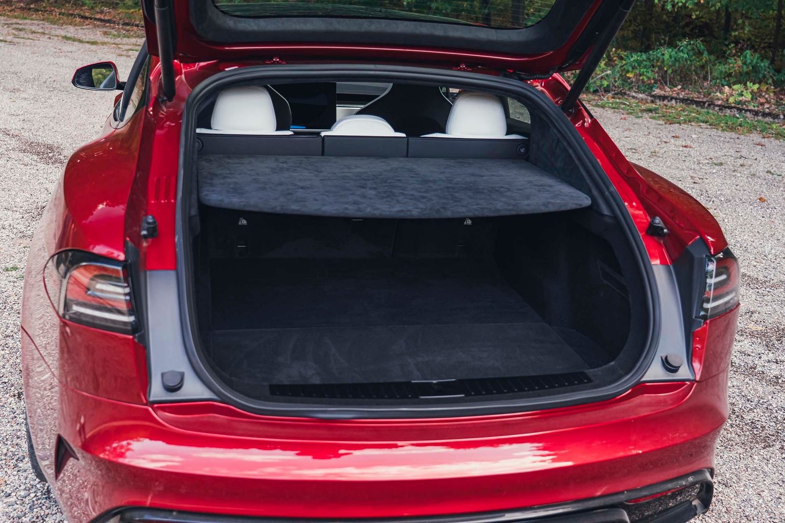 Tesla Model S US 2021 — экстерьер, багажник, рынок US