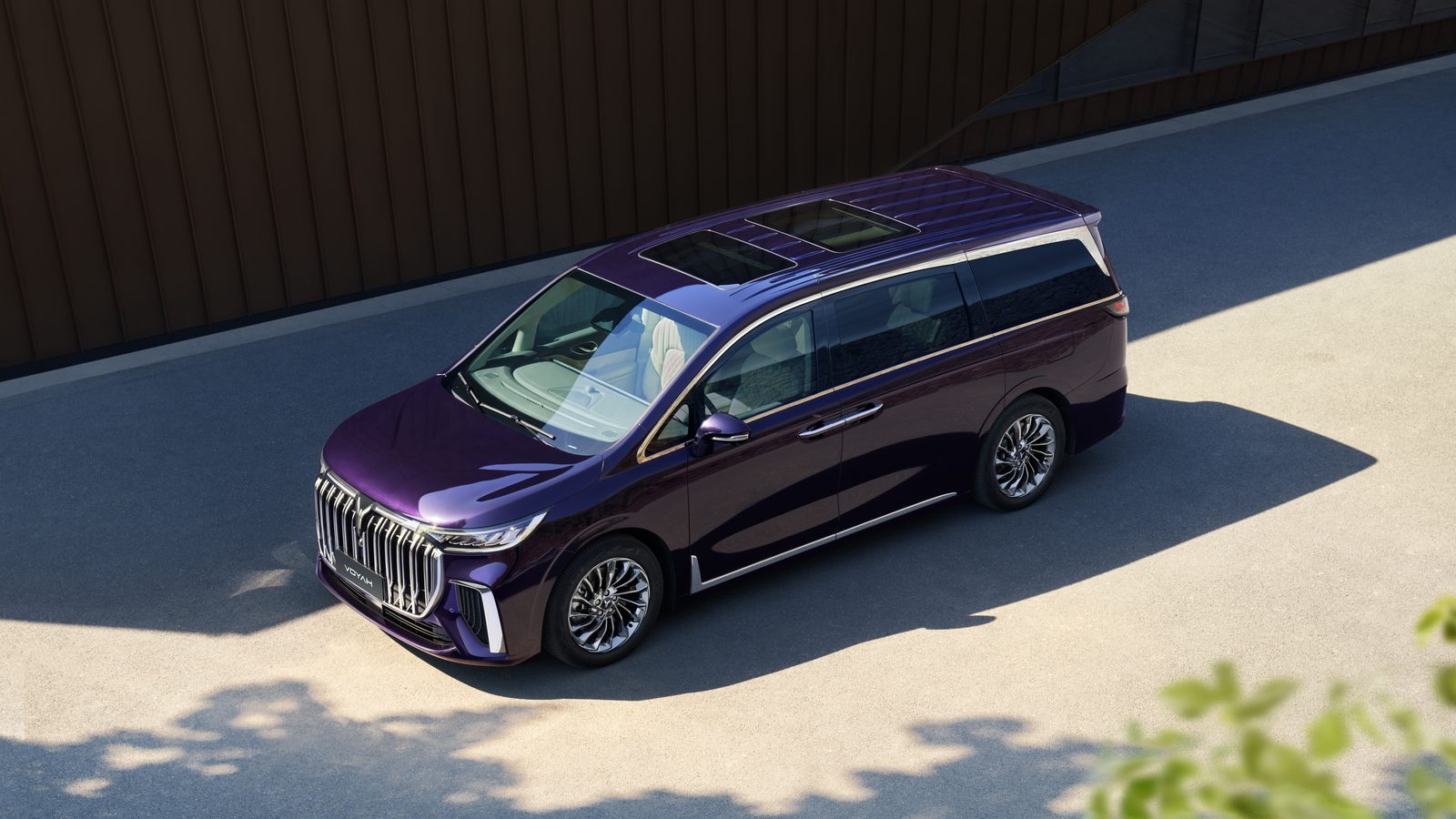 Voyah Dream PHEV 2026 — экстерьер, top 3q, рынок internal_mvp