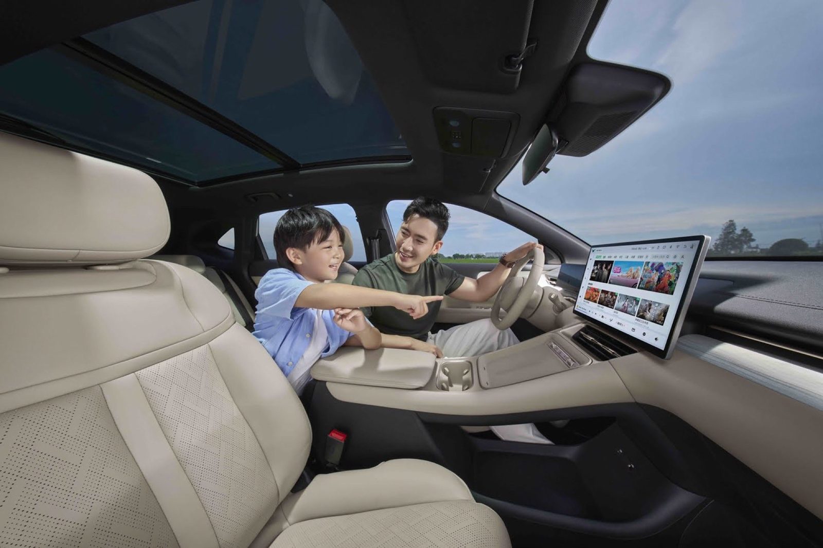 Wuling Huajing S PHEV 2026 — интерьер, передние сиденья, рынок internal_mvp
