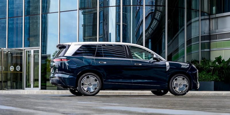 BYD’s luxury SUV received a record 150,000 orders, and now it’s headed overseas