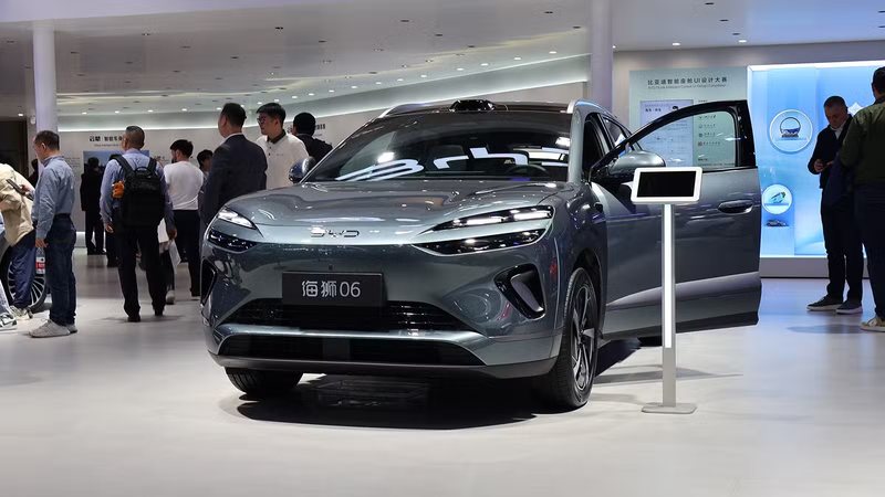 EU readies tariffs on Chinese plug-in hybrids, report says